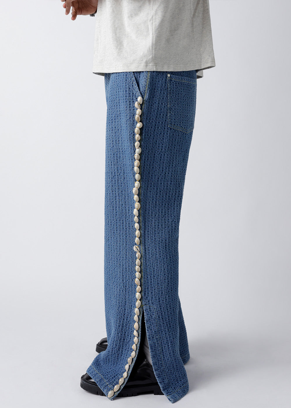 Woven Textured Indigo Cowrie Trim Wide-Leg Pants
